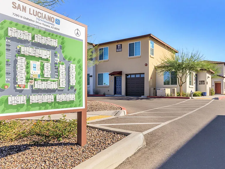 San Luciano Townhomes — Photo 20