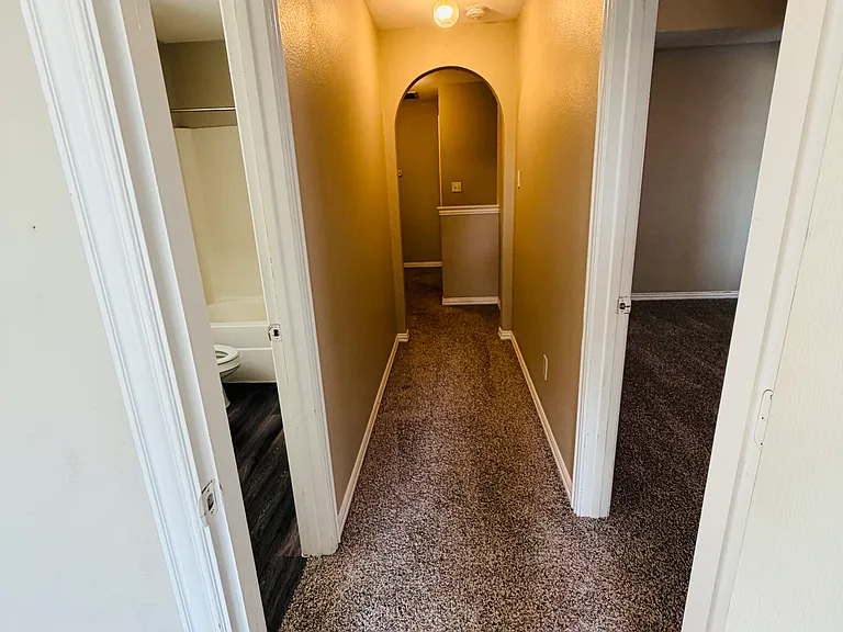 5808 Blackmon Ct — Photo 18