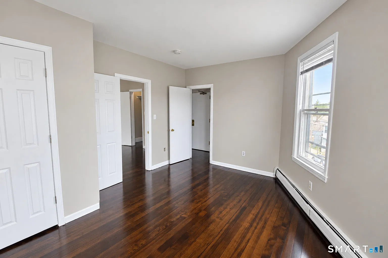 3 bed, 1.0 bath, 1675 sqft, $2,175 — Photo 1