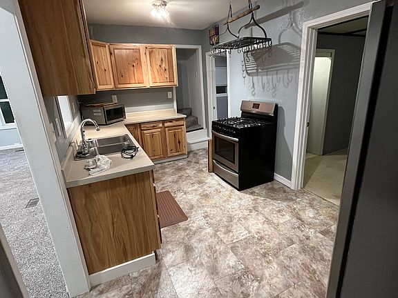 5th image of 410 S Vine St #A