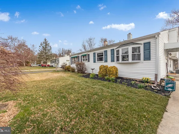 2925 Thunderhead Rd, Roslyn, PA 19001