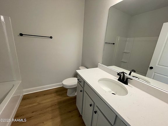5th image of 114 Garden Meadows Dr