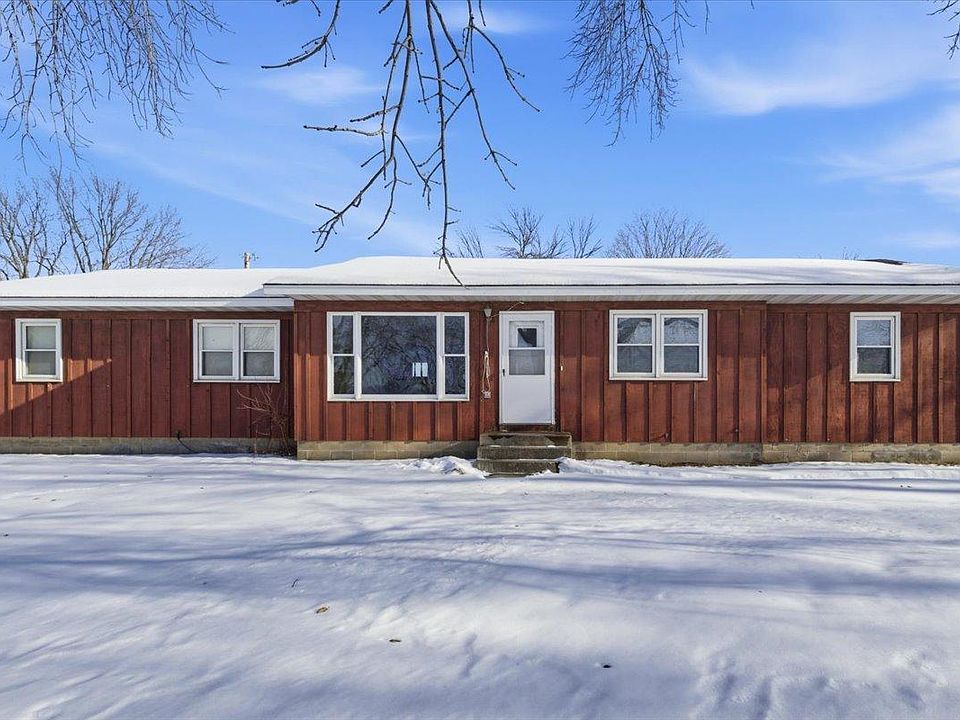 1st image of 3575 Vermillion St