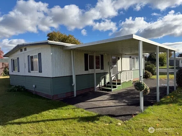 859 SE Mockingbird Drive, College Place, WA 99324