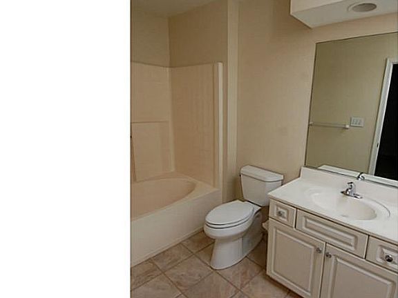 5th image of 1501 Tallwood Cir