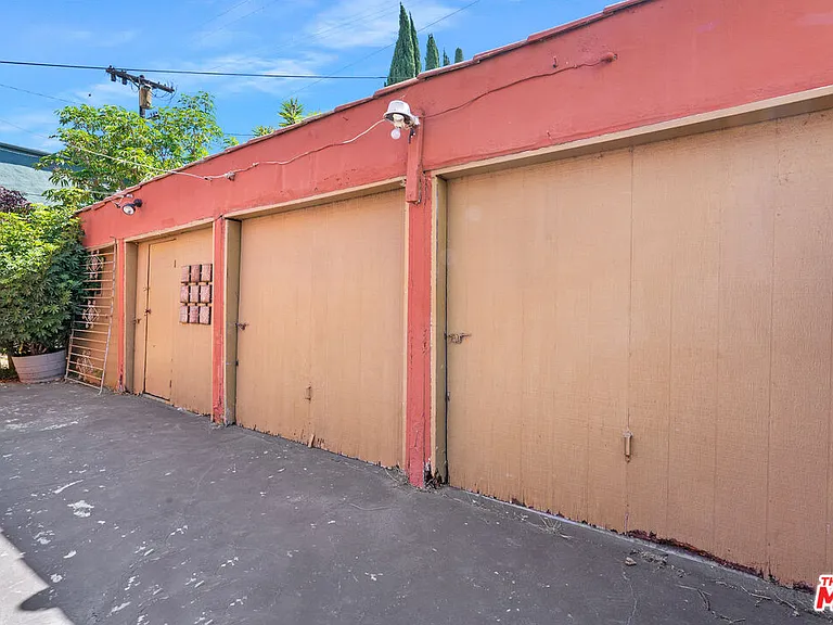 6086 Saturn St #6086 — Photo 7