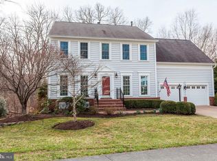 13620 British Manor Ct, Centreville, VA 20120