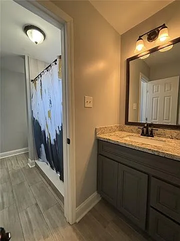 2425 Oxford Pl #114 — Photo 13