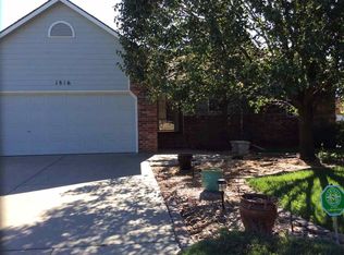 1816 S Stoneybrook St, Wichita, KS 67207