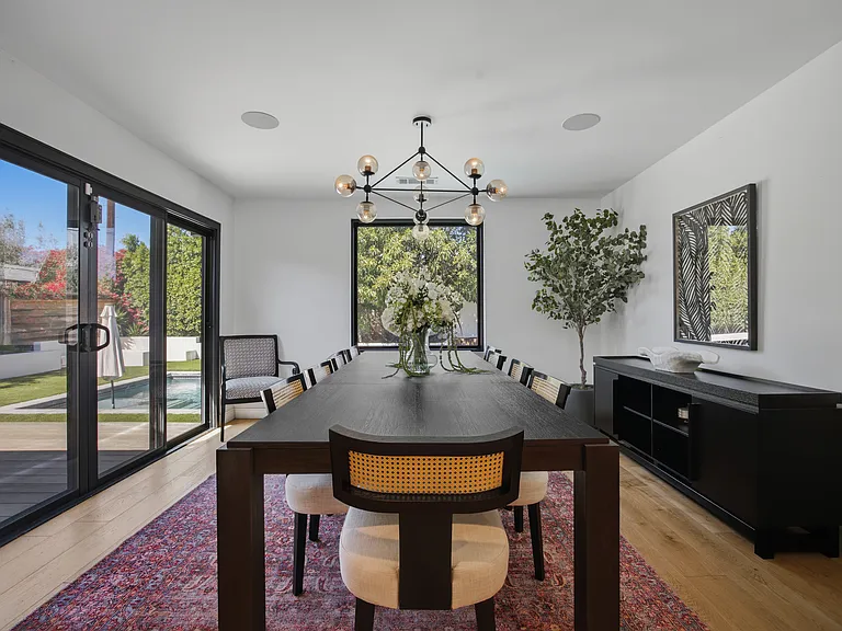 16453 Lassen St — Photo 24