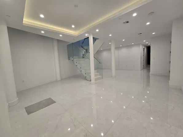 1406 Ocean Parkway image 10 of 14