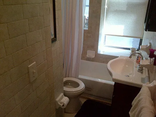 Rented by Meyerson Management | media 22