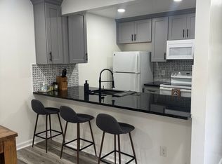4228 Conway Ct, Virginia Beach, VA 23453