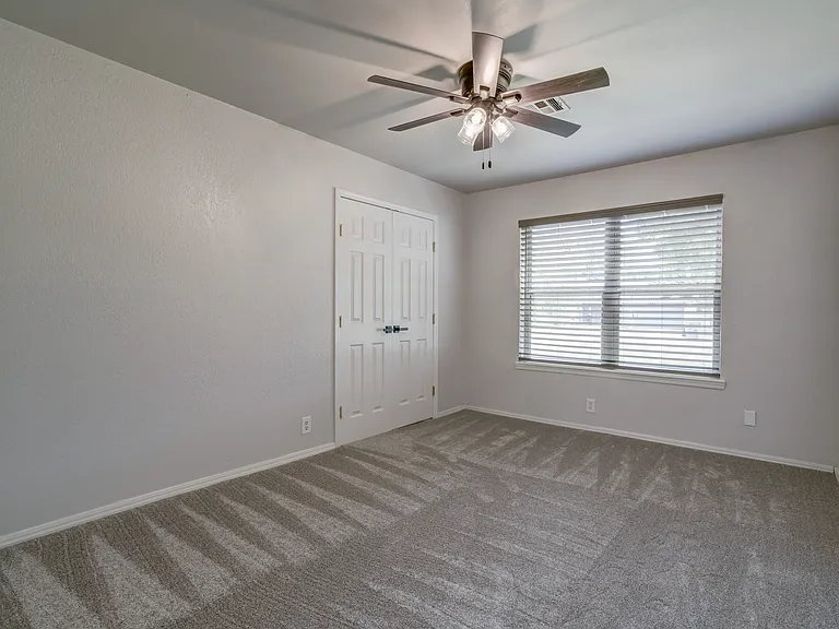 2809 Countrywood Ln — Photo 33