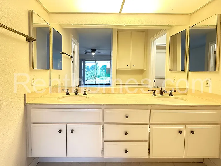 12817 Camino Emparrado — Photo 21