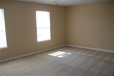 2nd image of 2840 Ryan Cir APT D