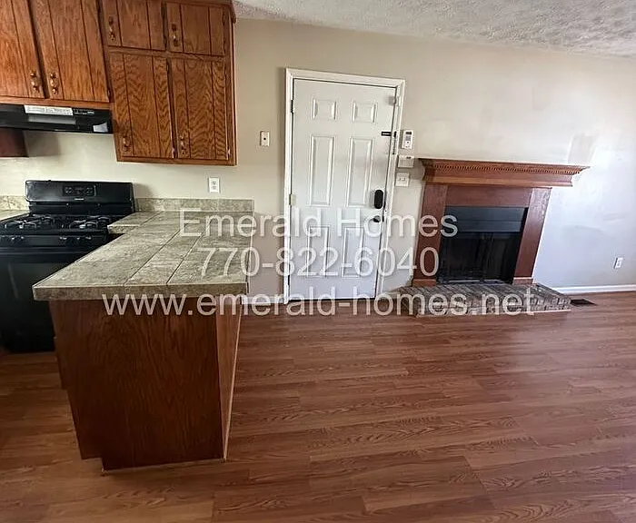 2036 Laboon Cir #C — Photo 1