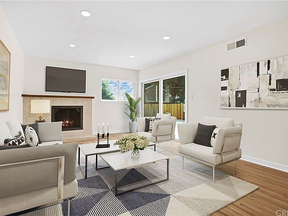 5th image of 22660 Sherman Way