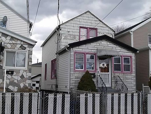 2nd image of 12824 147th St