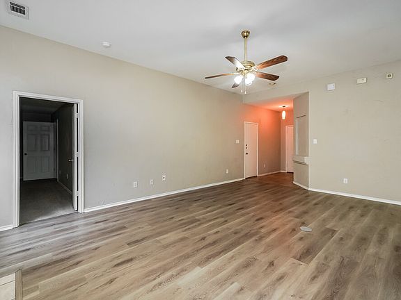 3rd image of 4413 Corner Brook Ln