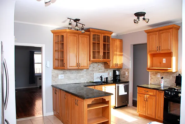 Rented by Corcoran | media 22