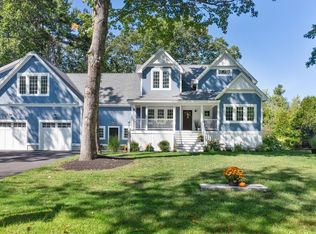 28 River Locks Rd, Kennebunk, ME 04043