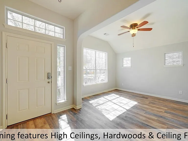 2605 Salorn Way — Photo 6