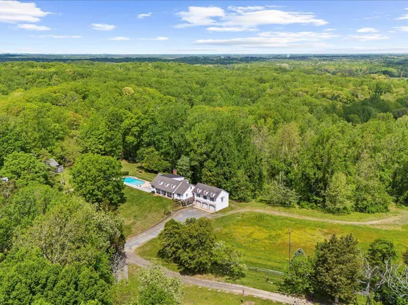 1118 Gumbottom Rd, Crownsville, MD 21032