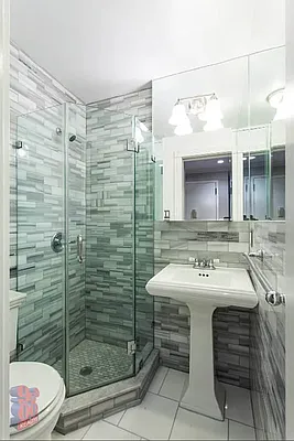 Rented by REAL New York | media 9