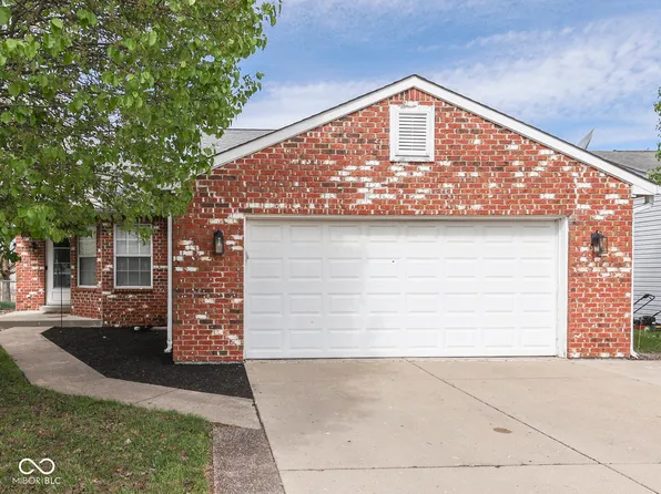 212 Westridge Blvd, Greenwood, IN 46142
