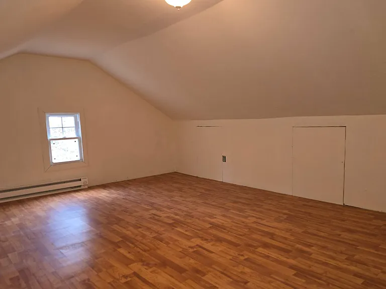 83 Andrewsville St — Photo 23