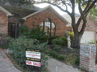 14143 Glen Green Ln, Houston, TX 77069