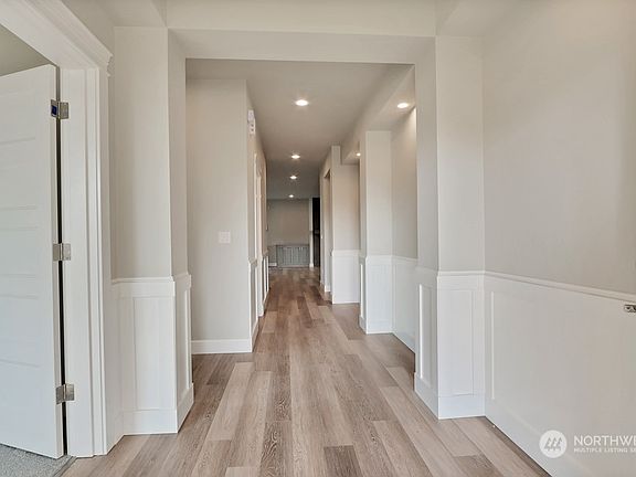 2nd image of 7451 172nd Street Ct E
