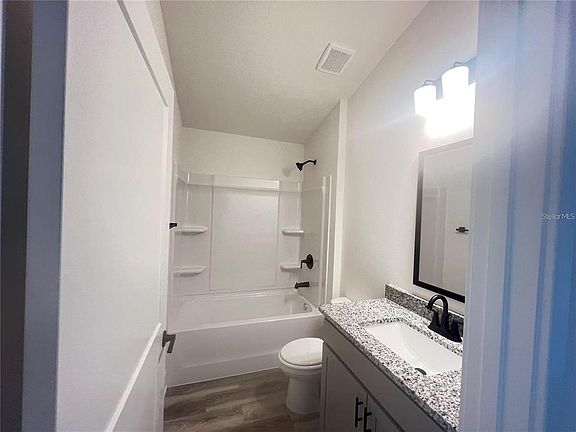3rd image of 3635 LINDBERGH STREET
