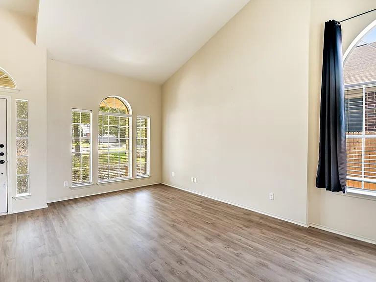 14440 Lilley Brook Cv — Photo 10