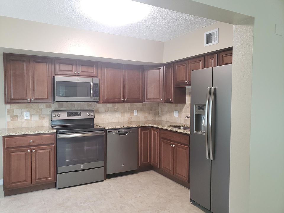 1st image of 2379 Finlandia Ln APT 61