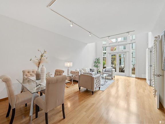5th image of 88 King St Unit 112