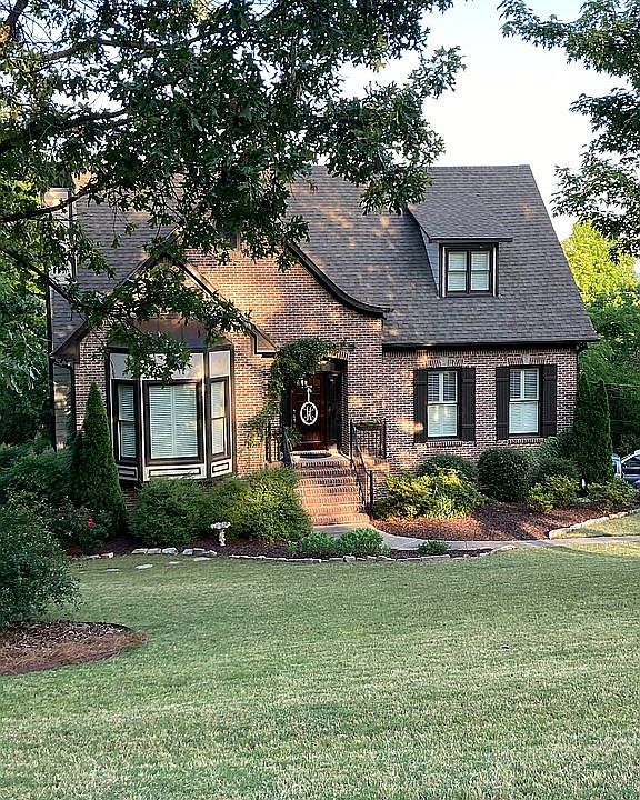 2nd image of 235 Odum Crest Ln