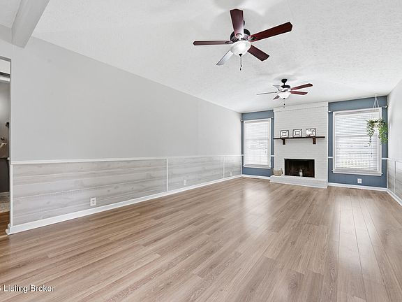 5th image of 9208 N Pirogue Ct