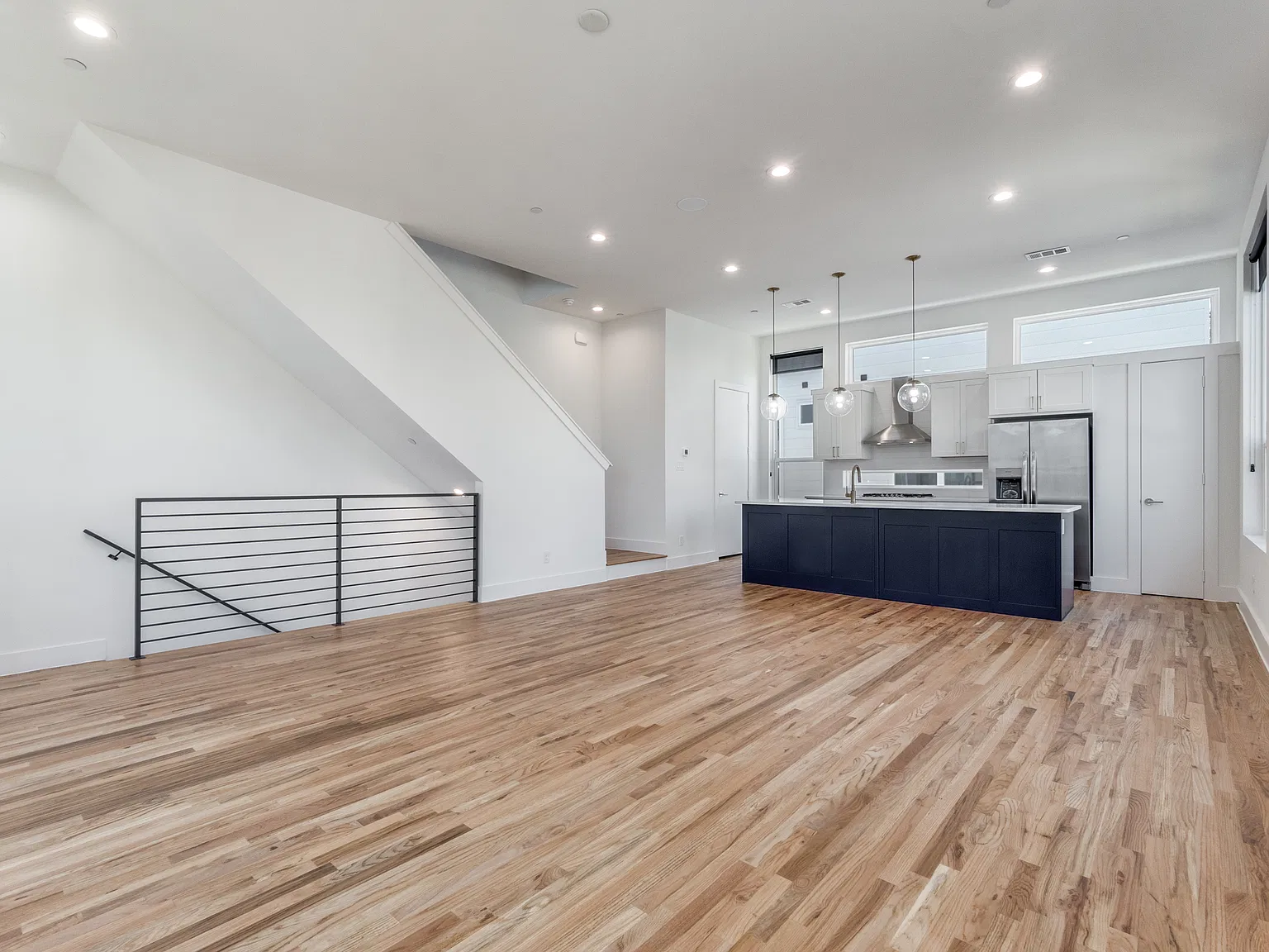 4718 Bryan St — Photo 3