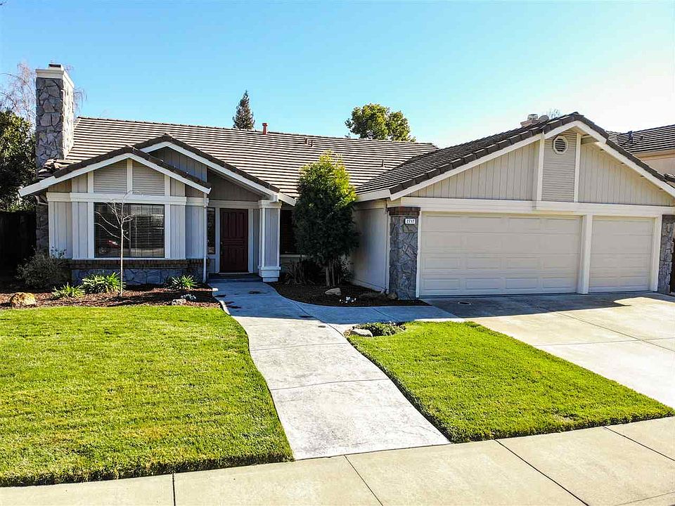 1st image of 2717 Camino Casa Buena