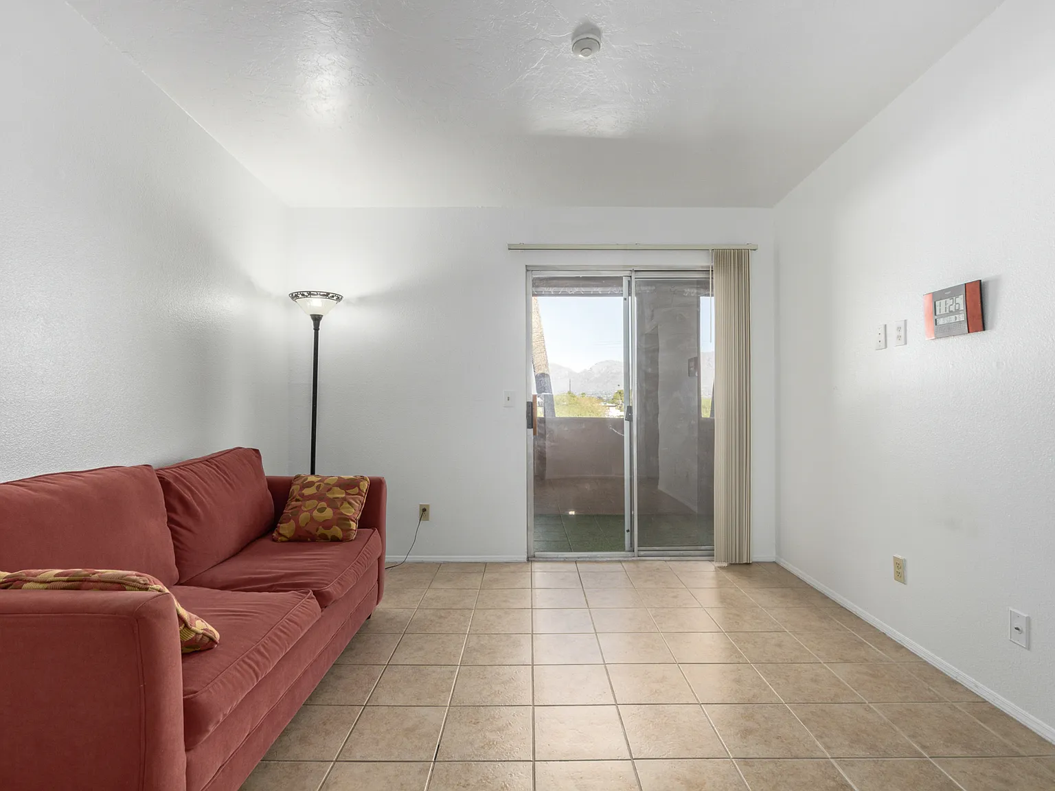 1 bed, 475 sqft, $825 — Photo 2