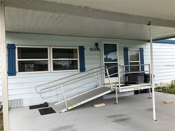 2nd image of 5008 Santa Anna Ave