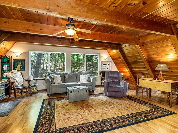 3rd image of 22053 Crystal Falls Dr