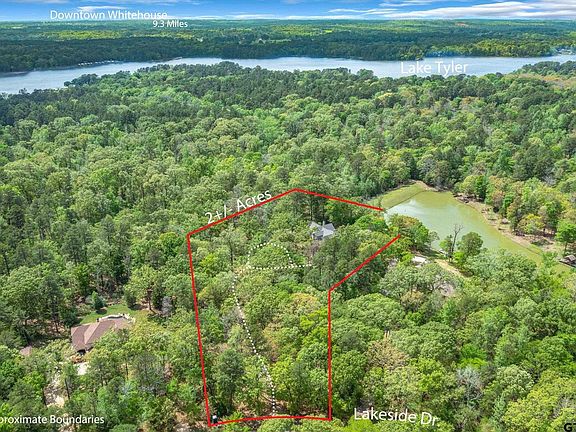 3rd image of 15384 Lakeside Dr