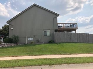 4922 N 170th St, Omaha, NE 68116