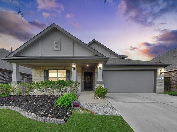2nd image of 3031 Stonebriar Ct