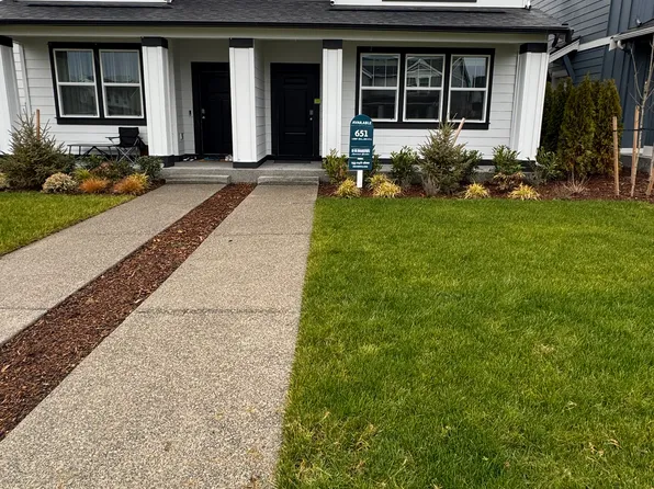 14907 203rd Avenue Ct E, Bonney Lake, WA 98391