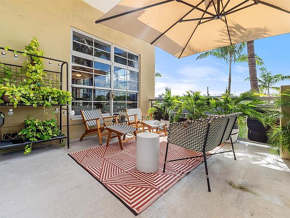 5th image of 444 NW 1st Avenue #201