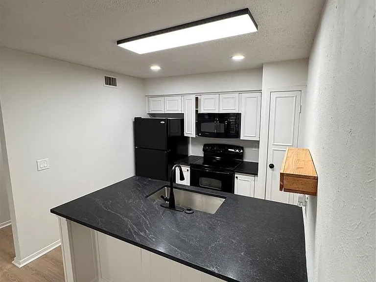 4859 Cedar Springs Rd #150 — Photo 10